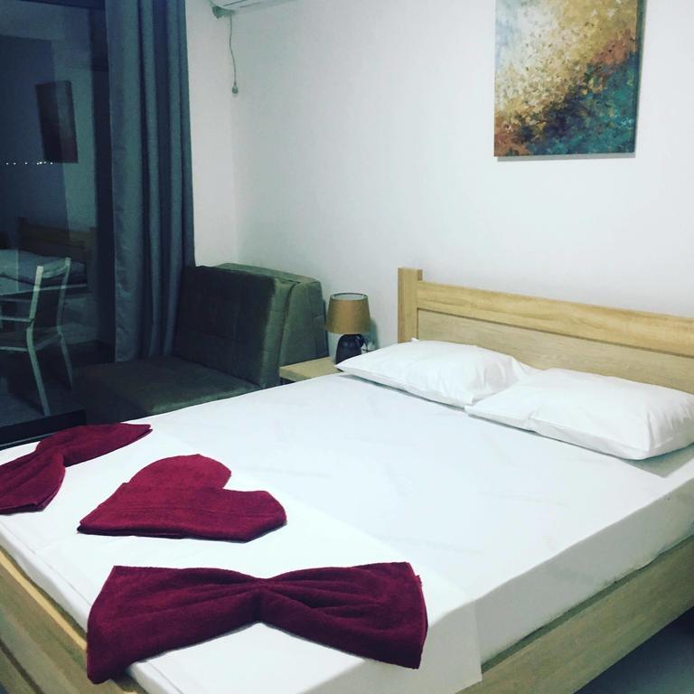 Sea Star Apartments Ulcinj Exterior photo